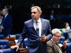 Gilmar Mendes arquivar inquérito de suposto envolvimento de Aécio no caso Furnas