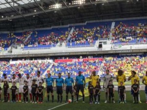 Gol de Hulk no início dá vitória ao Brasil sobre Costa Rica