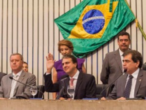 Governador apresenta nova Lei de Promoções na Assembleia Legislativa
