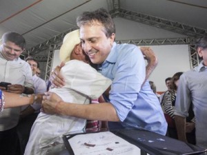 Governador autoriza construção de Centro Cultural e anuncia outros investimentos em Mulungu