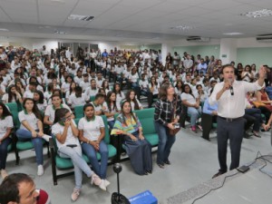 Governador dá início ao ano letivo com a entrega da 120ª escola profissional, em Caririaçu