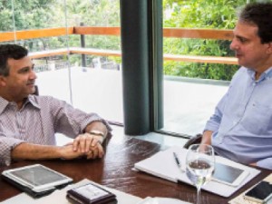 Governador ultrapassa marca de 100 prefeitos atendidos no Palácio da Abolição