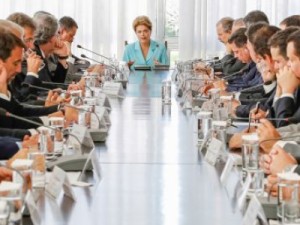 Governadores se comprometem a ajudar União