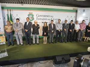 Governo do Ceará apresenta programa que acelera abertura de empresas