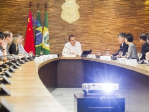 Governo do Ceará recebe comitiva chinesa para tratar de parcerias em diversas áreas