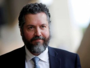 Governo tenta conter crise após demissão na Apex: "desmonte"