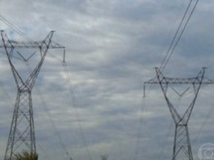 Governo vai licitar 19,3 mil km de linhas de transmissão em 2015