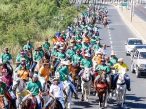 Grande cavalgada sai de Barbalha para a Expocrato 