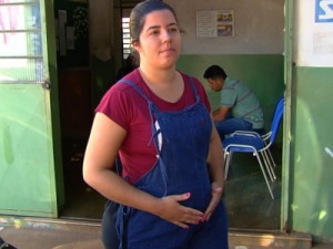 Grávida que consta como morta no SUS consegue iniciar pré-natal em GO: 'Alívio'