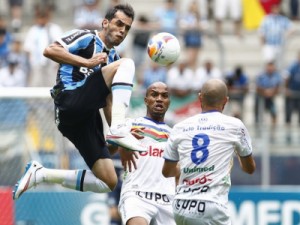 Grêmio joga mal, é vaiado pela torcida e perde a 2ª consecutiva na Arena
