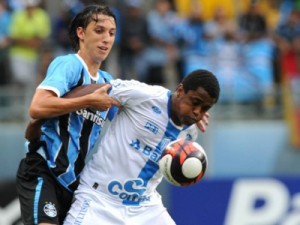 Grêmio larga em desvantagem pela semifinal do Gauchão