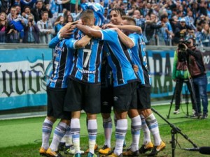 Grêmio sai em vantagem sobre o Cruzeiro na semifinal da Copa do Brasil