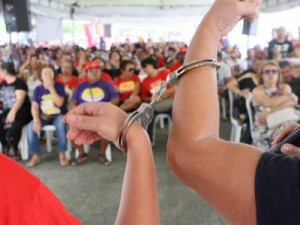 Greve afeta 48 universidades federais, dizem sindicatos