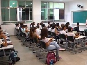 Greve no IFBA completa 21 dias; 2 mil estão sem aulas no sudoeste da BA