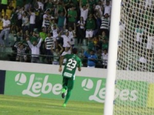 Guarani ganha fôlego contra o Z-4 em vitória sobre Juventude