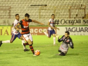 Guarany de Sobral joga bem e goleia o Barbalha no Junco