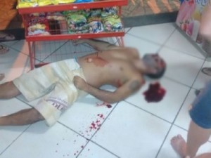 Homem é morto com 06 tiros dentro de padaria