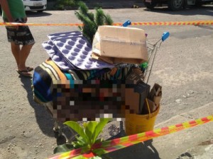 Homem é preso após matar rival e carregar corpo em carrinho