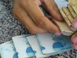 Homem é preso com R$ 9 mil em notas falsas no interior do RN