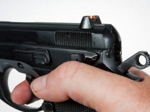 Homem morto e outro ferido a bala nas Malvinas, foi acerto de contas