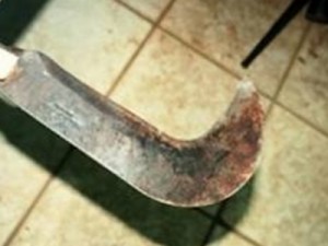 Idosa é morta a golpe de foice no pescoço, em Assaré