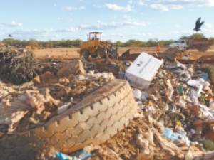 Impasses e falta de recursos barram construção de aterros