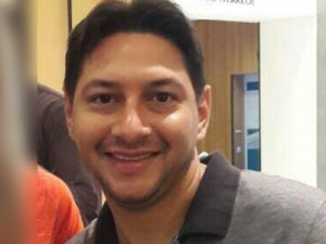 Irmão da ex-gisnata Lais Souza é velado após afogamento em SP