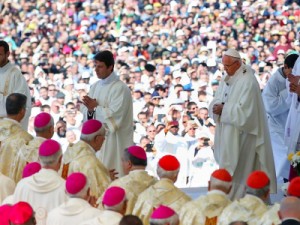 Jacinta e Francisco, irmãos pastorinhos de Fátima, são declarados santos