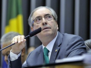 Janot apresenta ao STF denúncia por corrupção contra Cunha e Collor