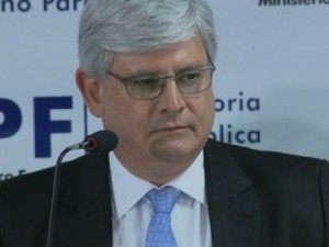 Janot viaja para Washington com força-tarefa da Operação Lava Jato