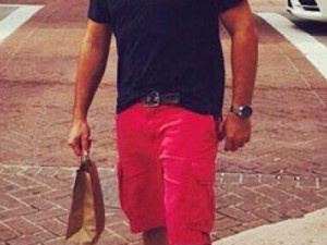 Jovem é morto a tiro em saída de festa na Zona Sul de Natal