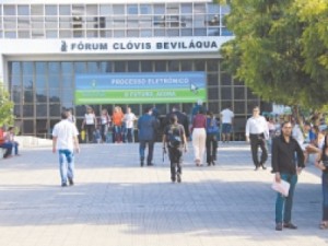 Juiz condena mãe e filha por tráfico