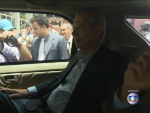 Juiz suspende sigilo de investigação da empresa de José Dirceu