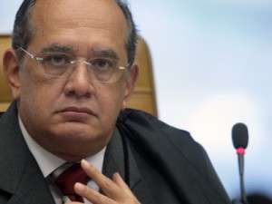 Juízes e procuradores pedem que Janot investigue Gilmar Mendes