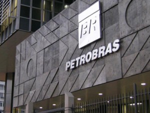 Justiça determina que Petrobras seja ressarcida em R$ 145,6 milhões