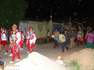 Juventude e Grupos Populares invadem o Cirolandia com Fernando