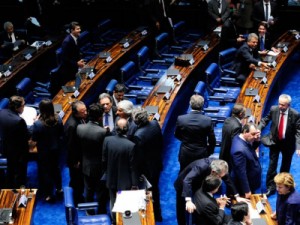 Líderes pedem urgência na votação da PEC da reforma política