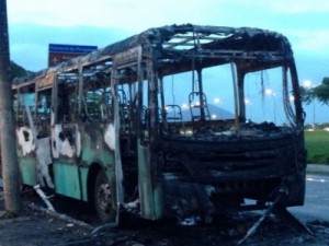 Linhas 'madrugadão' são suspensas por dois dias após ataques a ônibus