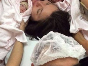 Mãe morre após dar à luz quadrigêmeos e parentes pedem doações na web