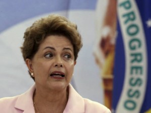 Maioria no TCU apoia reprovar contas de Dilma, diz fonte