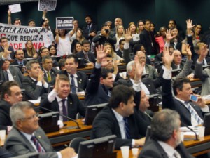 Maioridade penal: o debate a toque de caixa na Câmara dos Deputados
