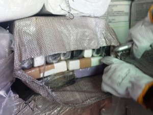 Mais de 260 kg de cocaína são apreendidos no Porto de Santos, SP