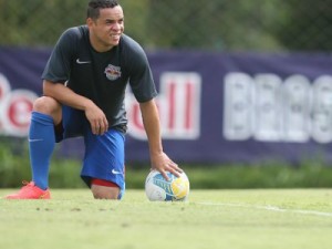 Mais maduro, Lulinha revela acerto com Botafogo e torce por título carioca