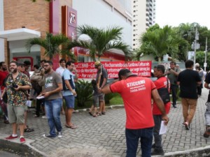 Manifestação reivindica a volta da programação do CCBNB