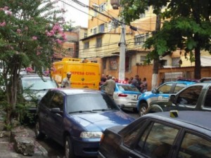 Menina é encontrada morta em condomínio na Zona Norte do Rio; pai e madrasta são detidos