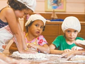 MERENDA ESCOLAR - Educação alimentar é a base de tudo