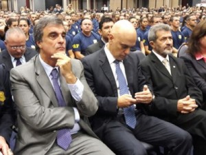 Ministro da Justiça e ex-AGU participam juntos de evento em SC