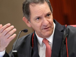 Ministro João Otávio de Noronha é eleito novo presidente do STJ