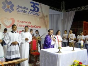 Missa e homenagens marcam aniversários dos Hospitais Santo Antônio e do Coração