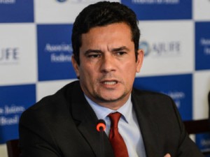 Moro compara Lava Jato à Mãos Limpas, da Itália